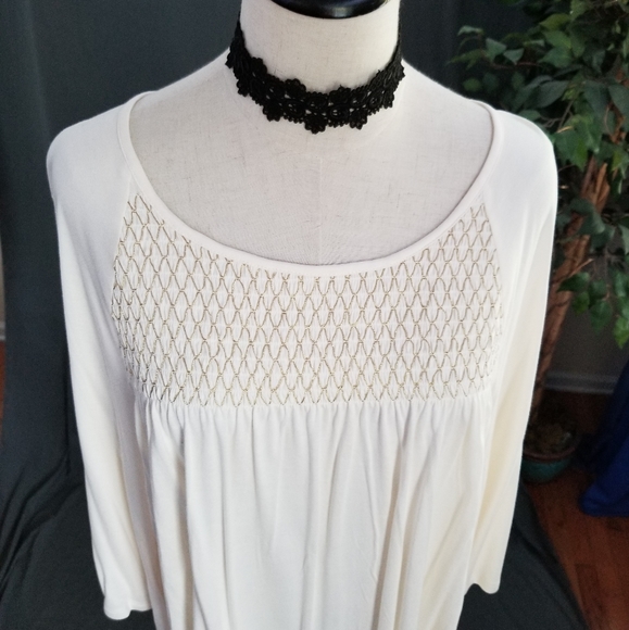 New!Old Navy L bell sleeve tunic top - Picture 3 of 8